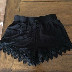 black lace trim shorts !!!